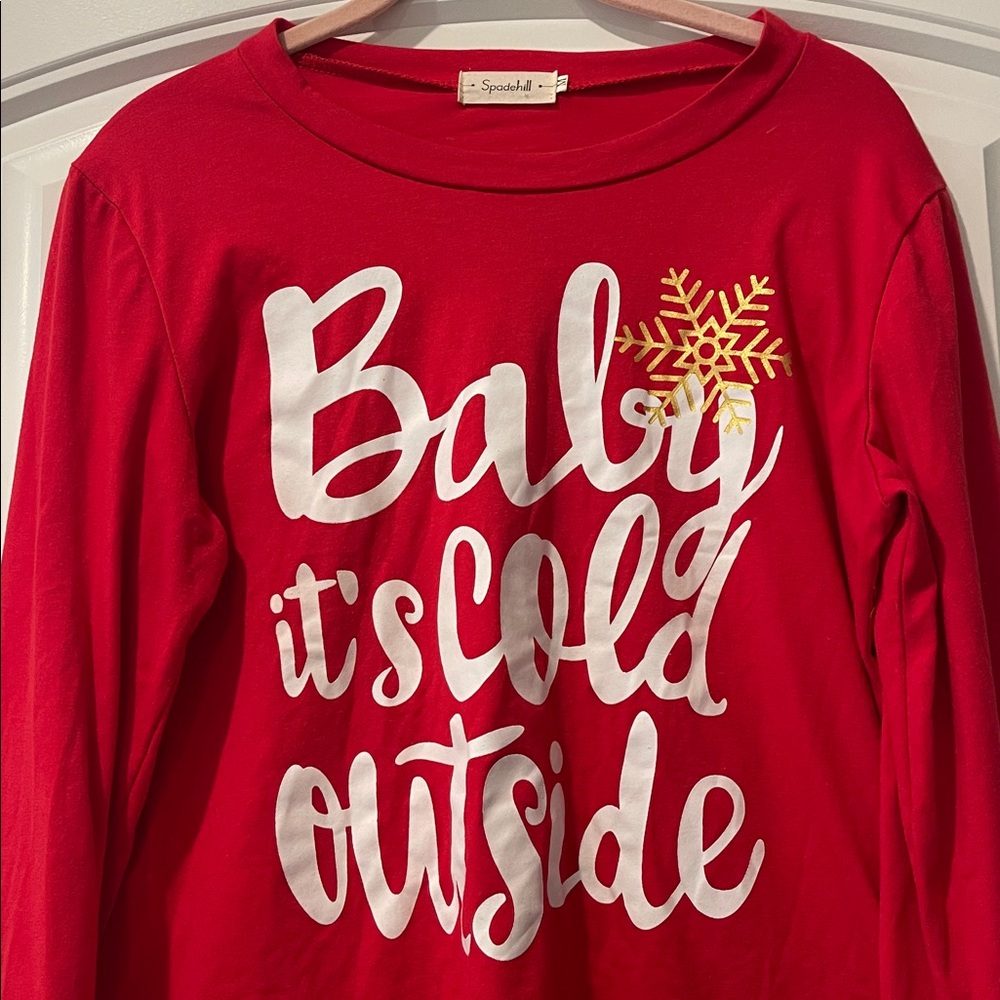 Spadehill Baby It's Cold Outside Christmas Womens T Shirt‎ Medium